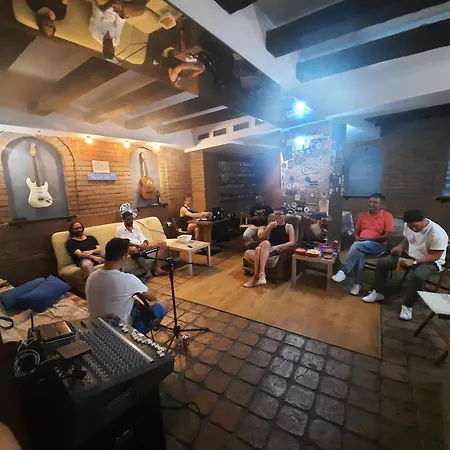 Iris Hostel *