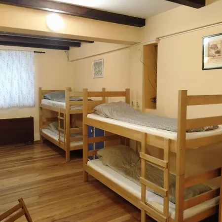 Hostel Iris Belgrade