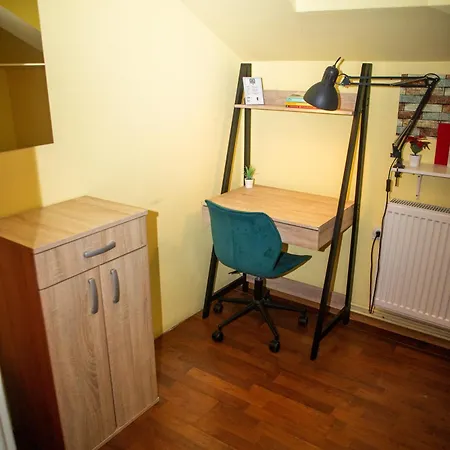 Iris Hostel